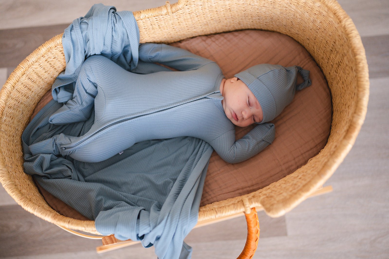 Bamboo Stretch Swaddle - Arona Blue Ribbed - Harp Angel Boutique