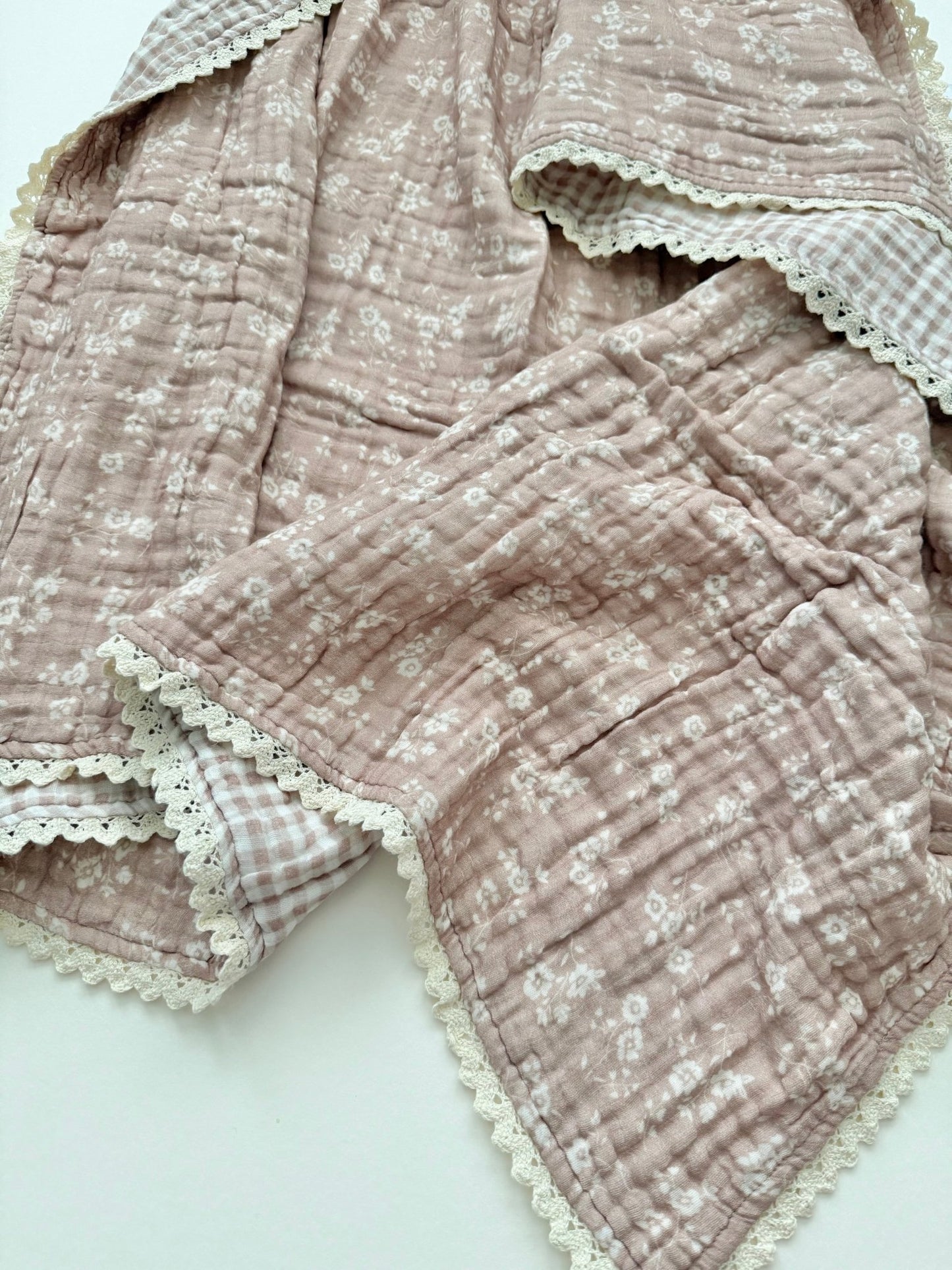 Muslin 6 - Layer Blanket - Sweet Pea Lace - Harp Angel Boutique