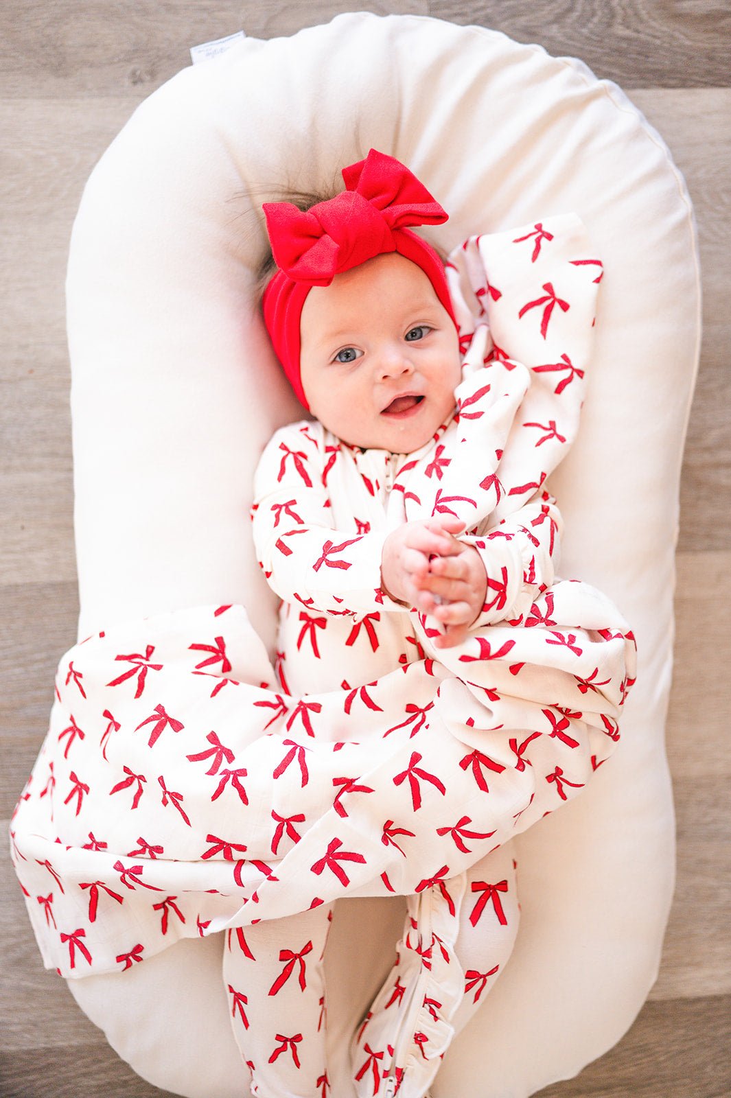 Muslin Swaddle Blanket - Red Bows - Harp Angel Boutique