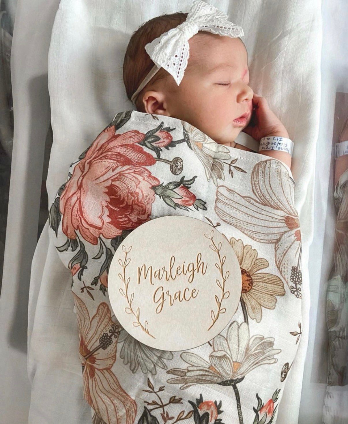 White Eyelet Baby Bow Headband - Harp Angel Boutique
