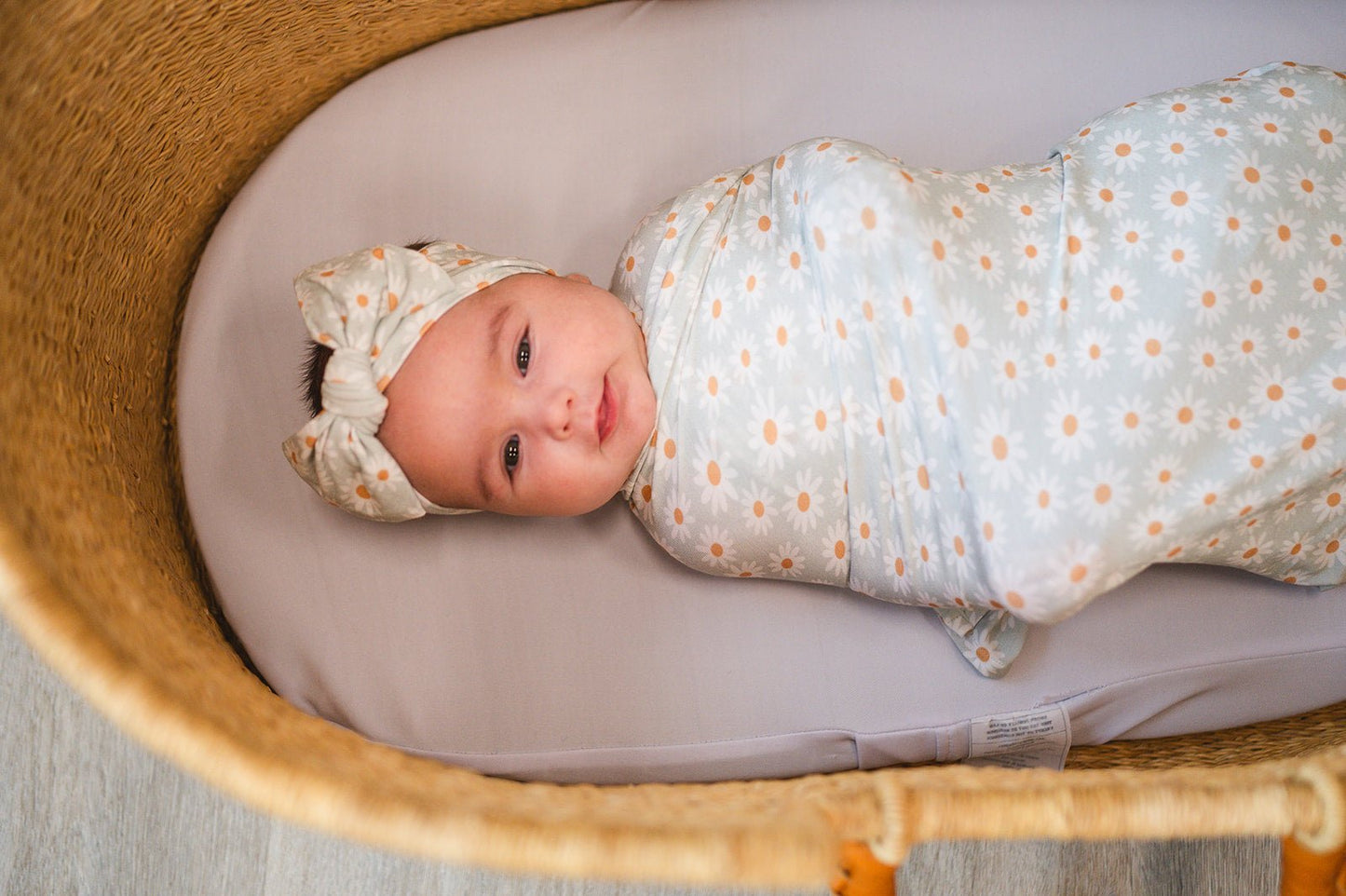 Bamboo Stretch Swaddle - Blue Daisy - Harp Angel Boutique