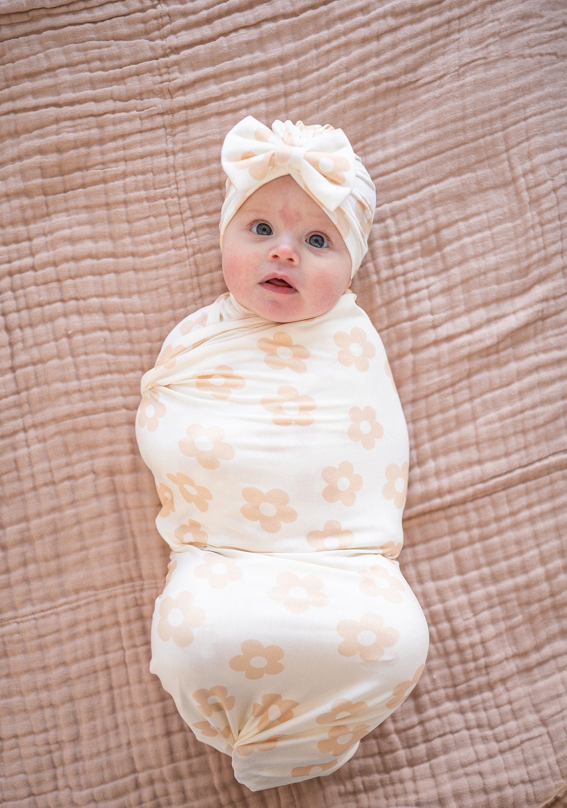 Bamboo Stretch Swaddle - Blush Daisy - Harp Angel Boutique