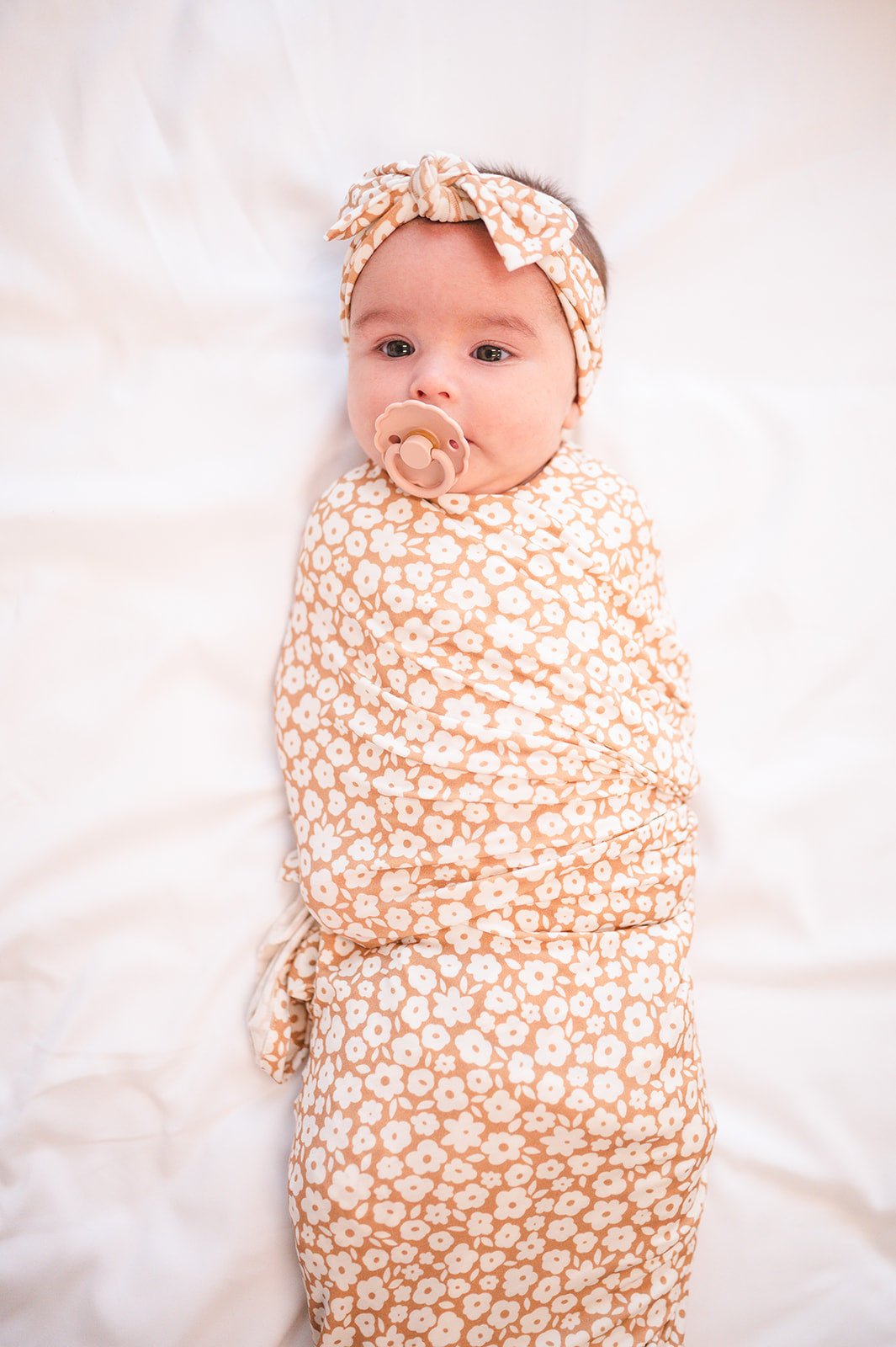 Bamboo Stretch Swaddle - Mocha Ditsy Floral - Harp Angel Boutique