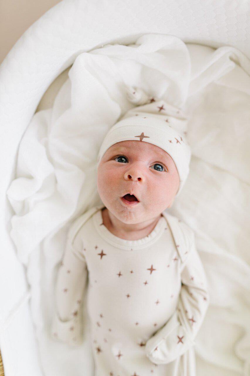 Brown Stars Knot Hat - Harp Angel Boutique