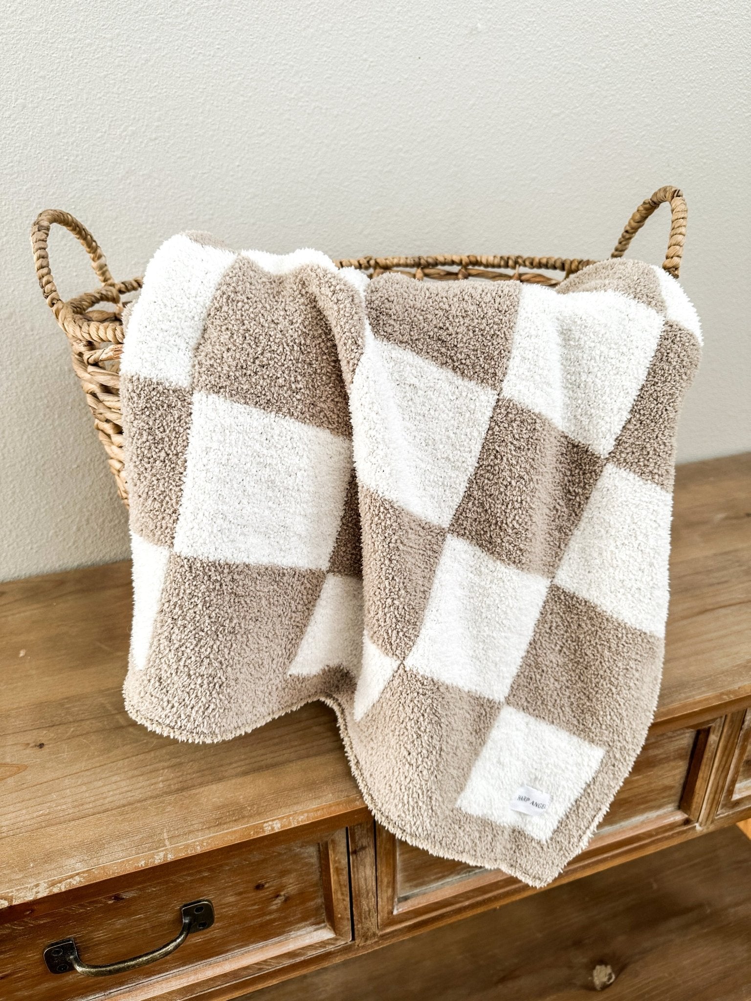 Checker Blanket - Taupe/White - Harp Angel Boutique