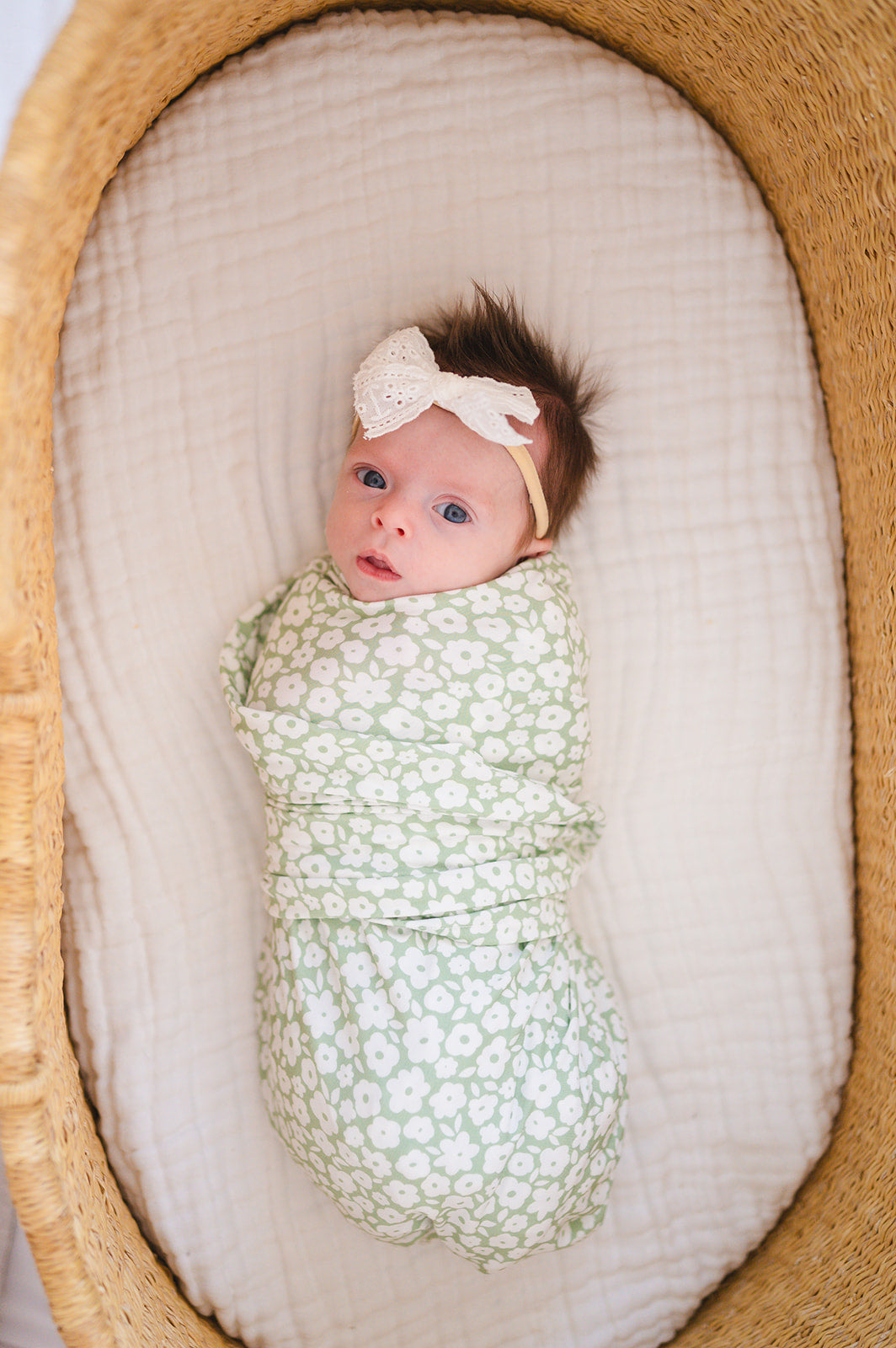 Bamboo Stretch Swaddle - Sage Ditsy Floral