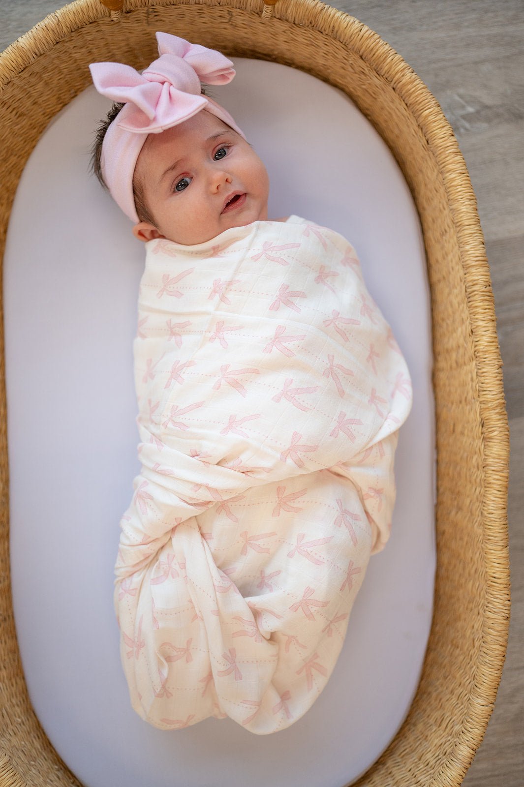 Muslin Swaddle Blanket - Pink Bows - Harp Angel Boutique