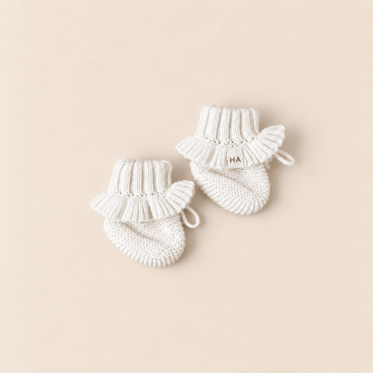 White Organic Cotton Knit Newborn Baby Ruffle Booties - Harp Angel Boutique