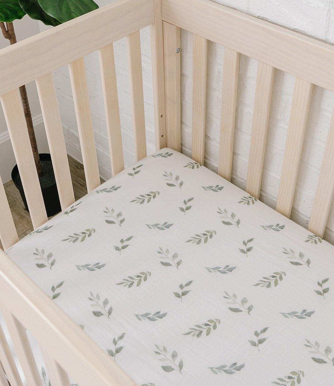 Bamboo Fitted Crib Sheet Green Leaves