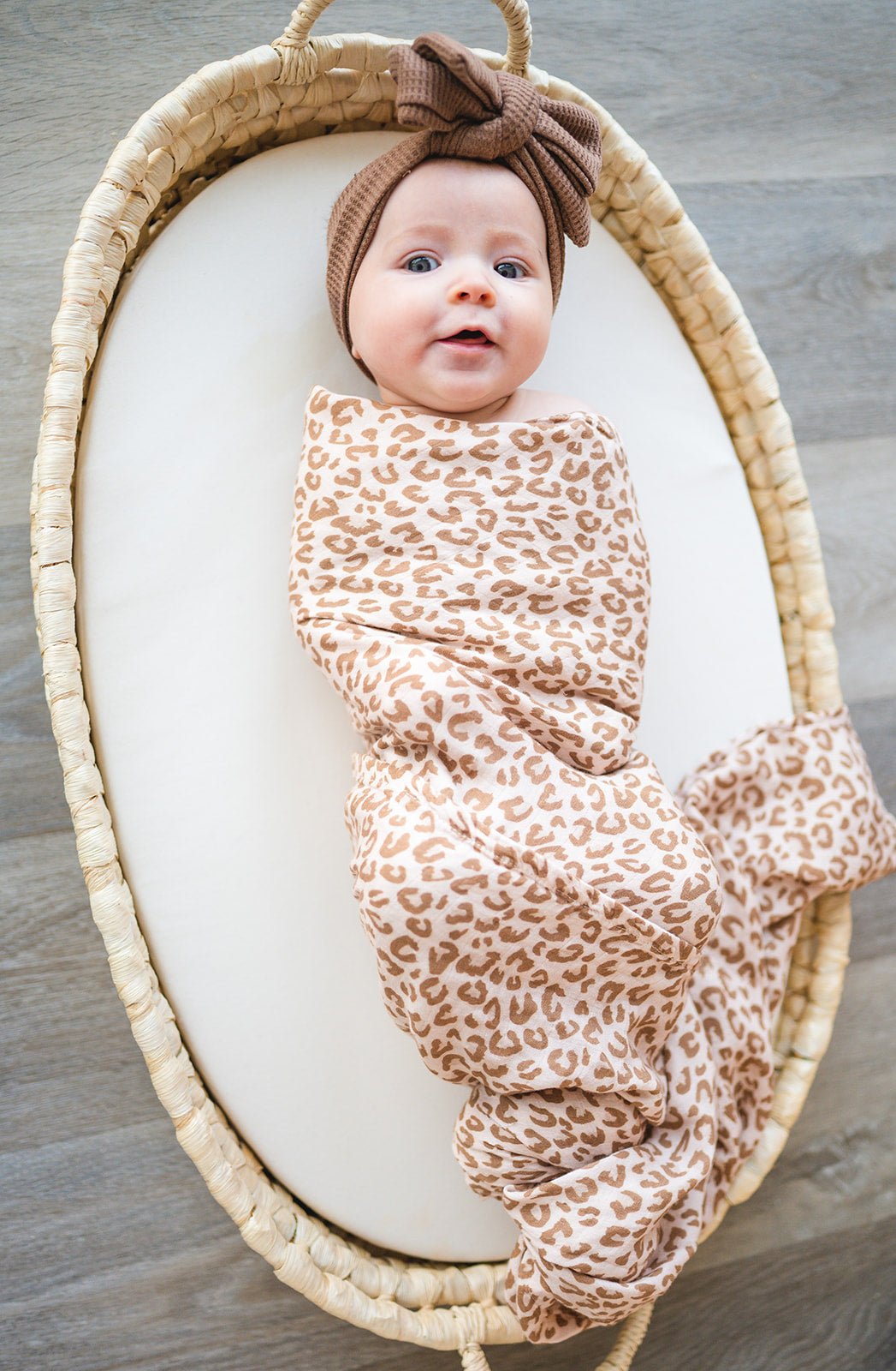 Leopard swaddle 2024