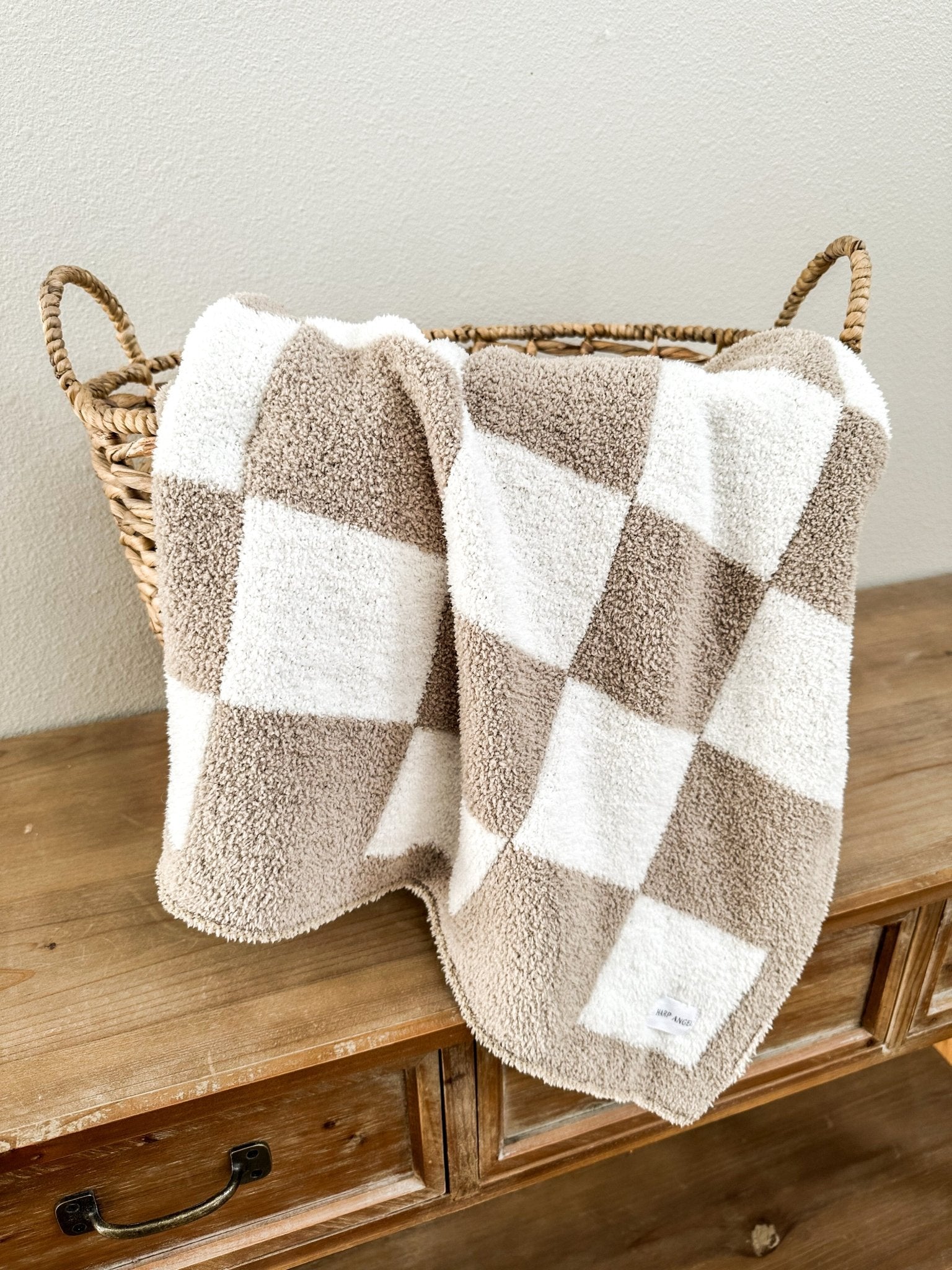 Checker Blanket - Taupe/White - Harp Angel Boutique